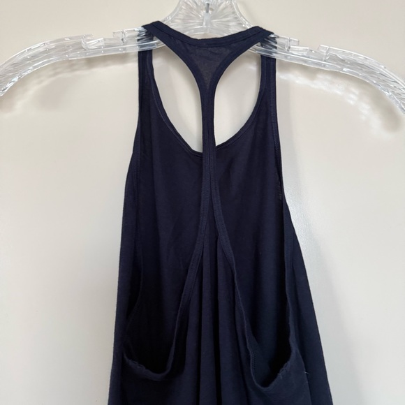 Lululemon High Neck Top EUC - Picture 6 of 7